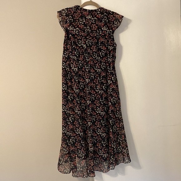 Vici collection. Navy blue and floral pattern high low dress NWT - Picture 4 of 6